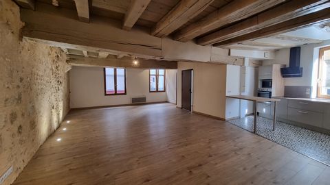 Appartement r&#233;nov&#233; dans tr&#232;s bel im