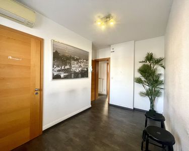 Appartement 8 pièces 155 m²