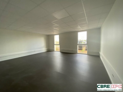 Immobilier professionnel Location Saint-Geours-de-Maremne  75m² 950€