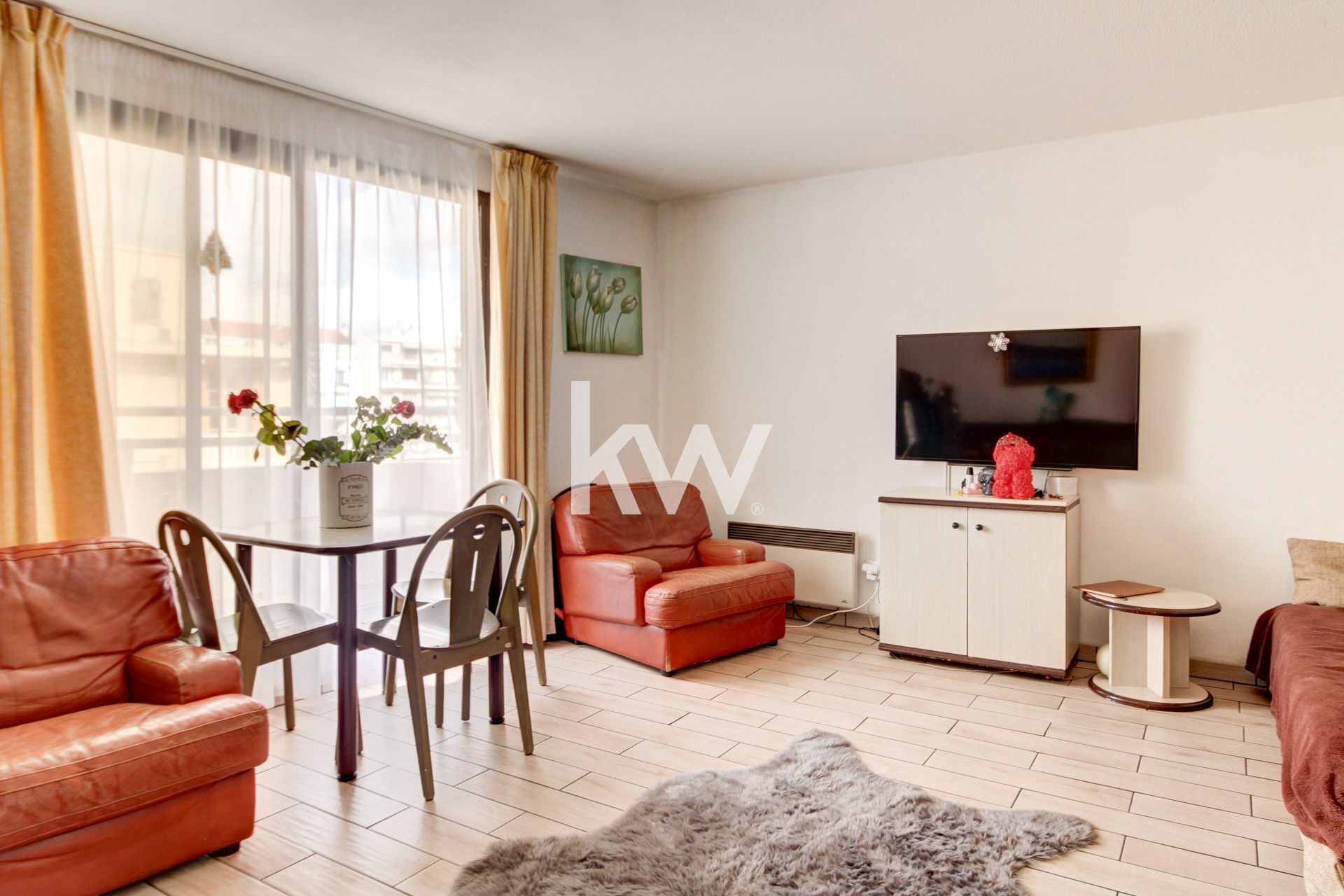 VENTE : appartement T1 (35 m²) à NICE Fleurs 