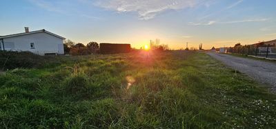 Libre de constructeur, vue sur zone naturelle