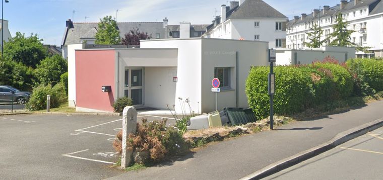 Local professionnel 223 m²