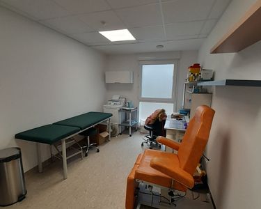 Cabinet médical ou bureau de 35m²