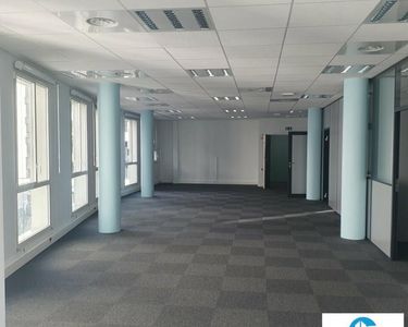 Bureaux 167 m²