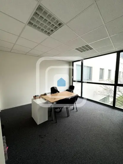 REPRISE DE BAIL BUREAUX REIMS CLAIRMARAIS 86M²