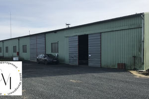 Entrepôt / local industriel Bailleau Le Pin 1272 m2 ou 400 m² ou 800 m².