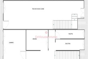 3 pièces rénové de 85 m² environ. 