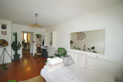 Appartement 1 pièce 53 m² 