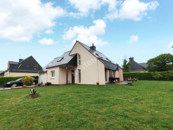 Maison a vendre a Plumeliau Bieuzy - 4 chambres - entre Baud et de Pontivy 