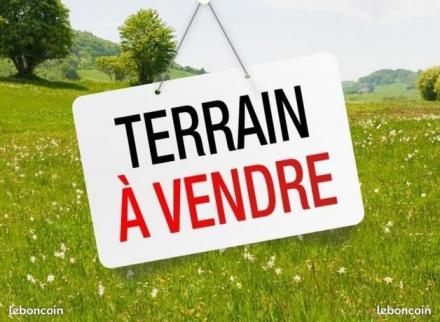 Terrain 1000 m²