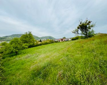 À vendre : Terrain 944 m2 viabilisé à Villy-Le-Pelloux 