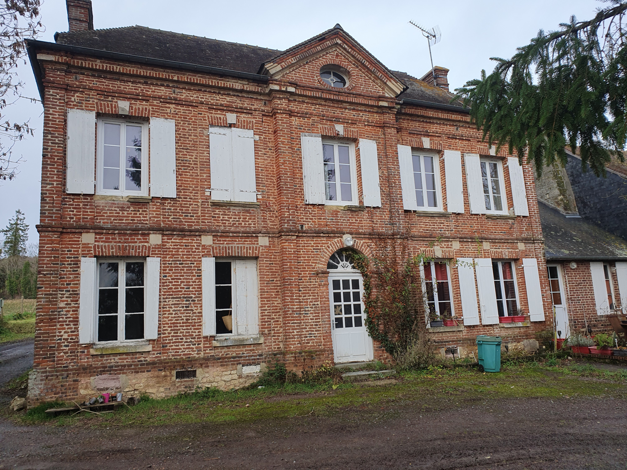 Ancien Presbytère à 2km de Pont-l'Evêque