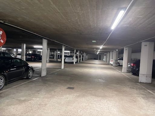 Garage/Parking 12 m²