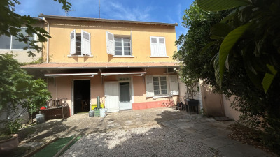 Maison 7 pièces 151 m²