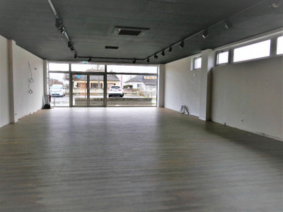 Local commercial 118 m²