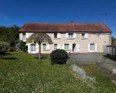 Propriété 4 pièces 170 m²