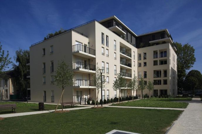 Parking - Garage Neuf Caen   51€