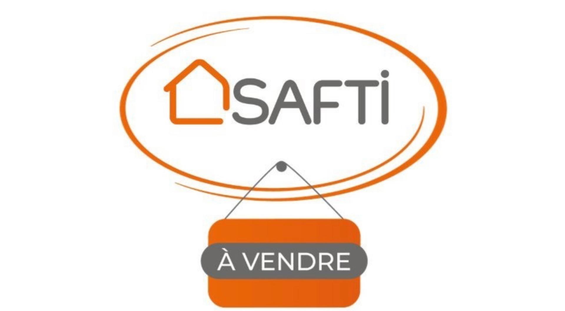 Ensemble immobilier à Fismes