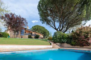 Maison Auzielle avec piscine et sous-sol