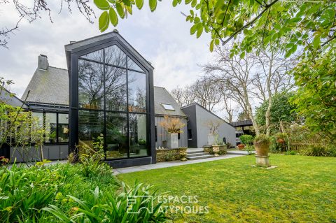 Maison d'architecte avec piscine entre golfe du Morbihan et océan