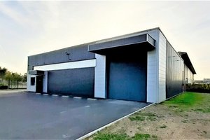 Local commercial 321 m²