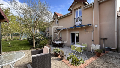 Maison 7 pièces 173 m² 