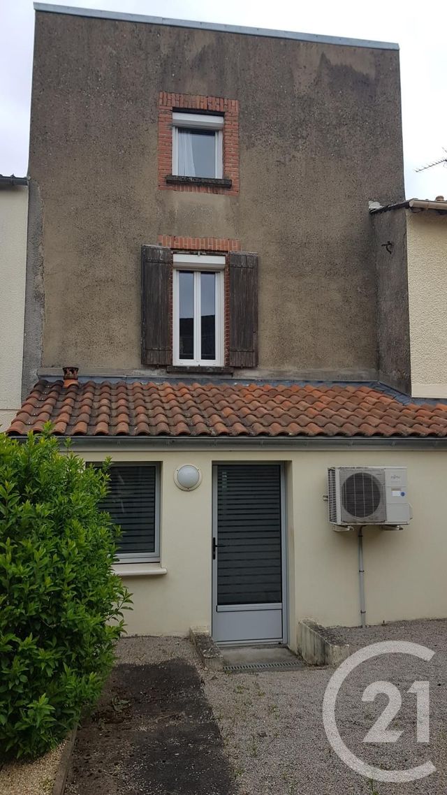 Immobilier professionnel Neuf Parthenay  110m² 107500€