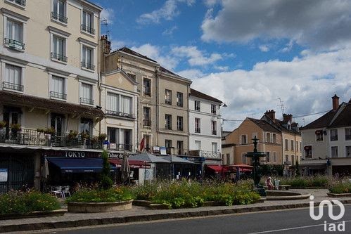 Immobilier professionnel Vente Fontainebleau  46m² 150000€