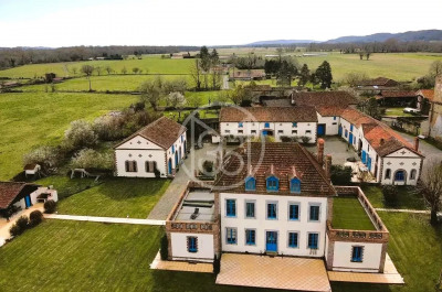Château 9 pièces 564 m²