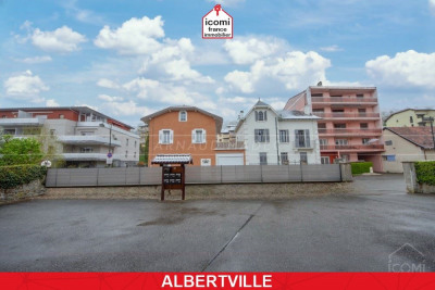 Immeuble Vente Albertville  450m² 1035000€