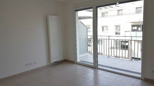 Studio 1 pièce 27 m² 