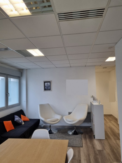 Bureaux 70 m²