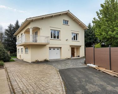 Maison 6 pièces 144 m²