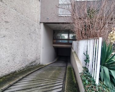 Place de parking à louer centre Ivry-sur-Seine