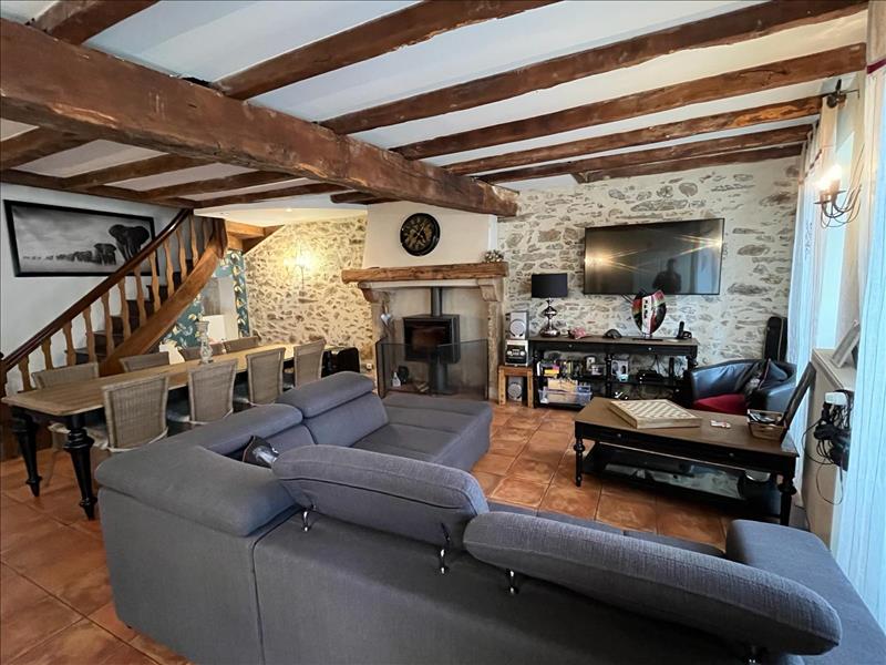 Maison en pierre 6 pièces 233 m²