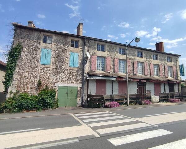 Ensemble immobilier sur l'axe Poitiers-Limoges