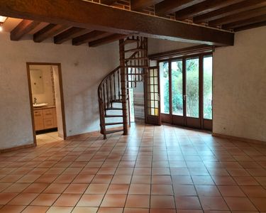 Maison St Doulchard 105m2, 4 chambres