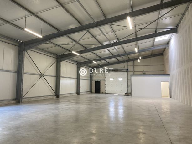 Local commercial 378 m²