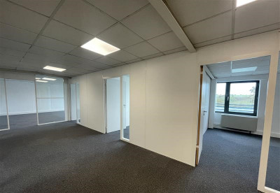 Bureaux 380 m²