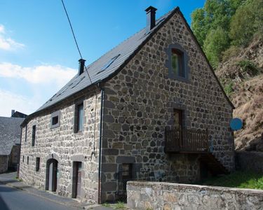 Maison de caractère 11 pièces 280m2 (2 appartements) Rochefort Montagne (bourg), Auvergne 