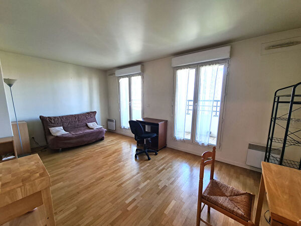 Appartement Location Ivry-sur-Seine 1p 26m² 805€