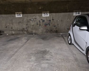 Place de parking 10m2
