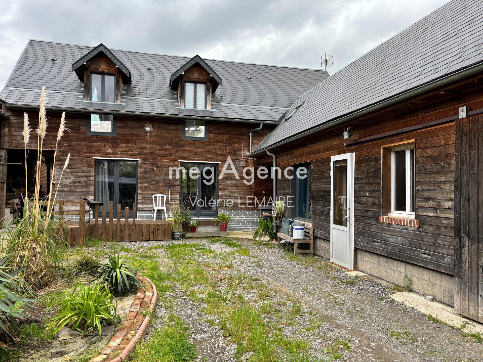 Très jolie maison atypique en ossature bois 110m²