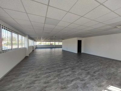 Bureaux - A LOUER - 250 m² non divisibles