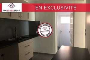 MAISONS SEMI INDIVIDUELLE AVEC 1 GARAGE ET COUR COMMUNE EN HYPER CENTRE LOUEE 800 €