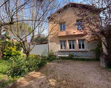 Millau - Maison individuelle de 90 m² avec jardin