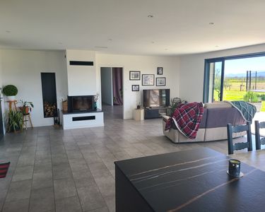 Villa récente 182m² vue sur les Pyrénées