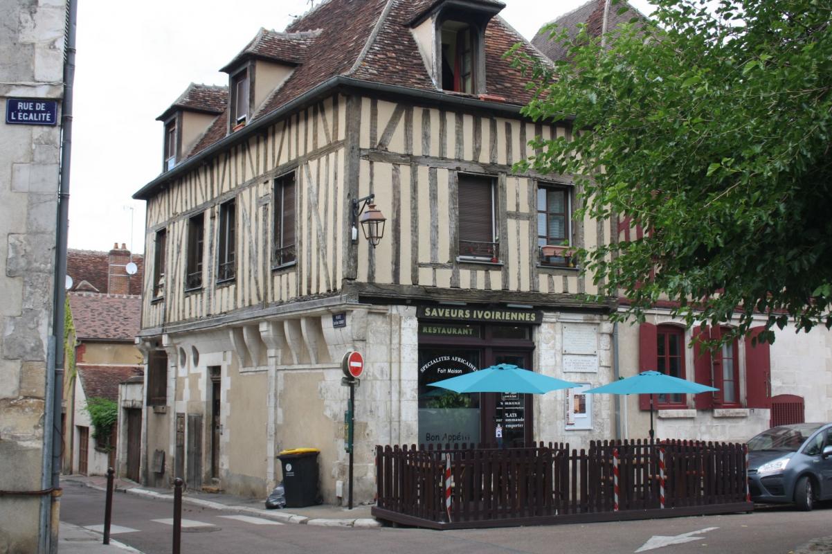Vente Immeuble 118 m² à Auxerre 209 000 €