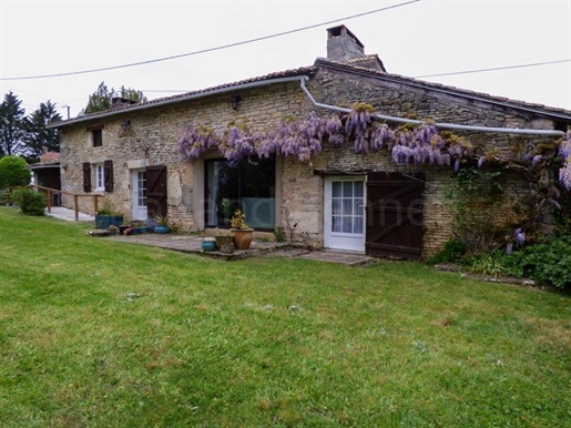 Maison de campagne en pierres 