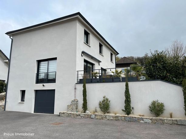 Maison 6 pièces 141 m²